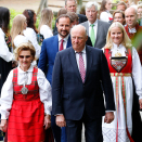 13. juni: Kronprinsparet er til stede når Kongen og Dronningen inviterer til hagefest på Maihaugen. Foto: Heiko Junge, NTB scanpix